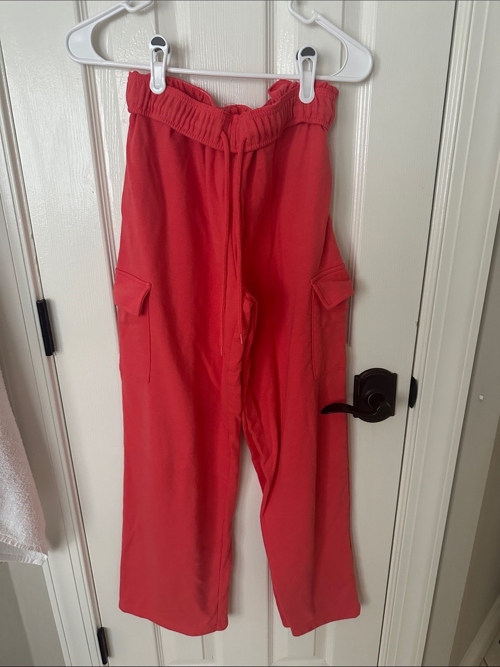 No Boundaries coral Wide-Leg Cargo Pants with Drawstring Waist